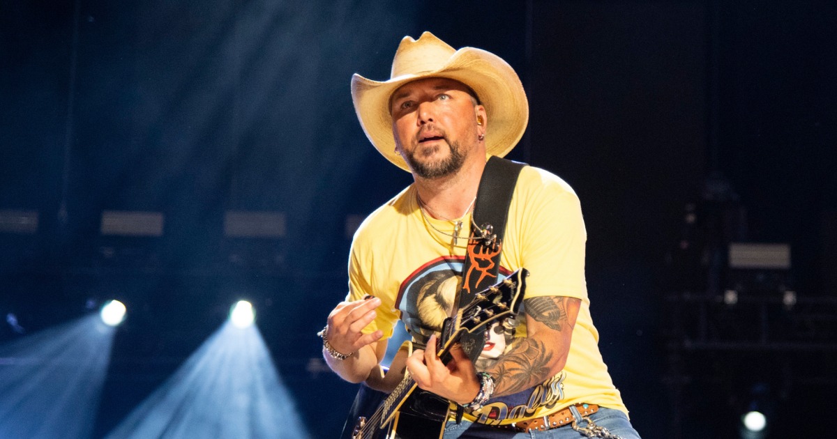 CMT pulls video for Jason Aldean's controversial song, Trump