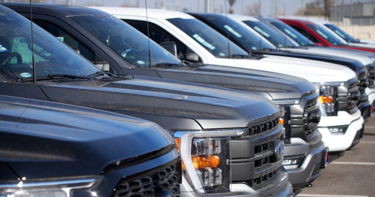 Ford is recalling 870,000 F-150 pickups due to potentially faulty ...