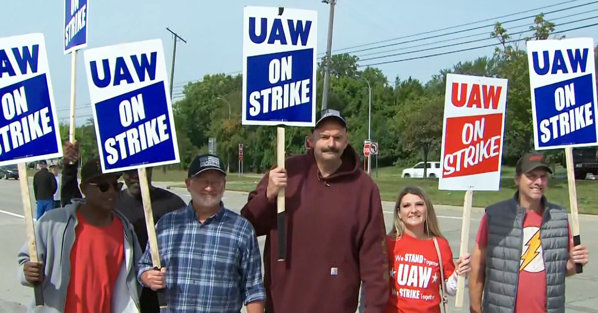 I walked the UAW picket line. Everyone should see what I saw.
