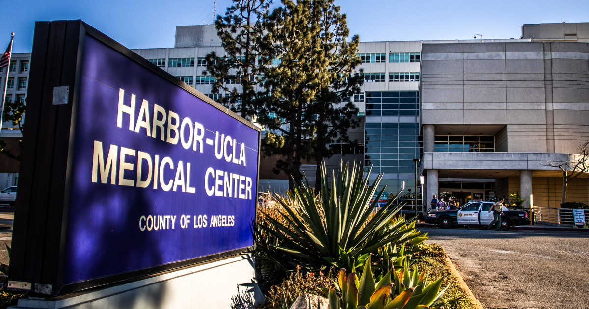 #Three female doctors sue L.A. County, alleging it ignored complaints about an abusive boss at Harbor-UCLA hospital