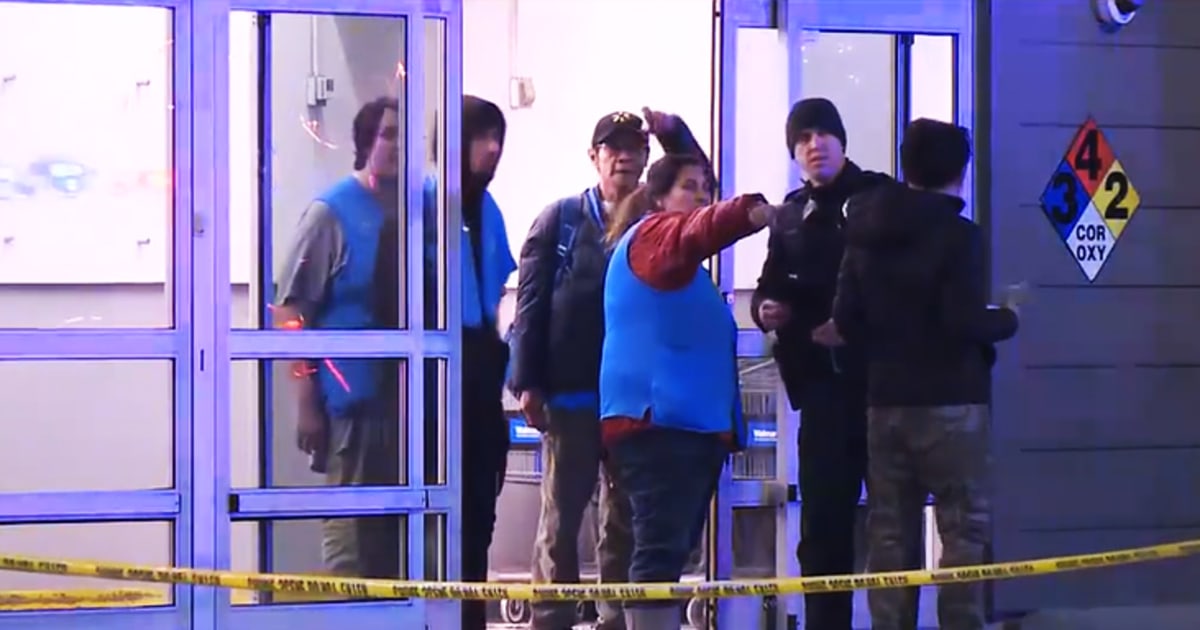 Two People Killed In Shooting Outside Walmart In Alaska   231120 Alaska Walmart Shooting Se 151p A54d25 