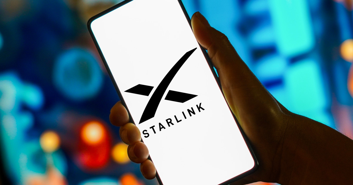 Глобалният интернет трафик от сателитите Starlink на Илон Мъск почти