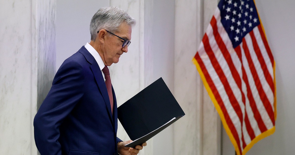 Председателят на Федералния резерв Пауъл нарича разговорите за намаляване на лихвените проценти „преждевременни“ и казва, че може да се случат още увеличения