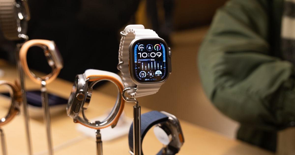 САЩ официално забраниха вноса на определени модели Apple Watch, след