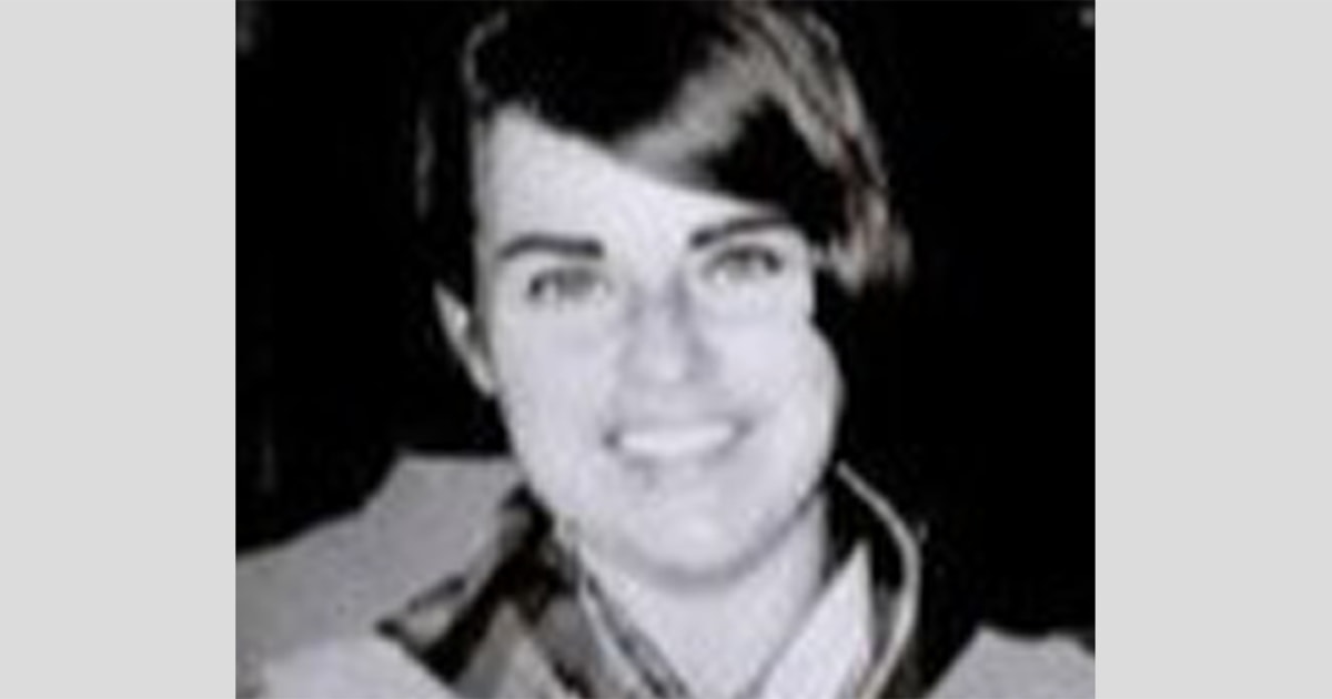 Череп, намерен в планините на Калифорния, идентифициран като този на жена, изчезнала през 1970 г.