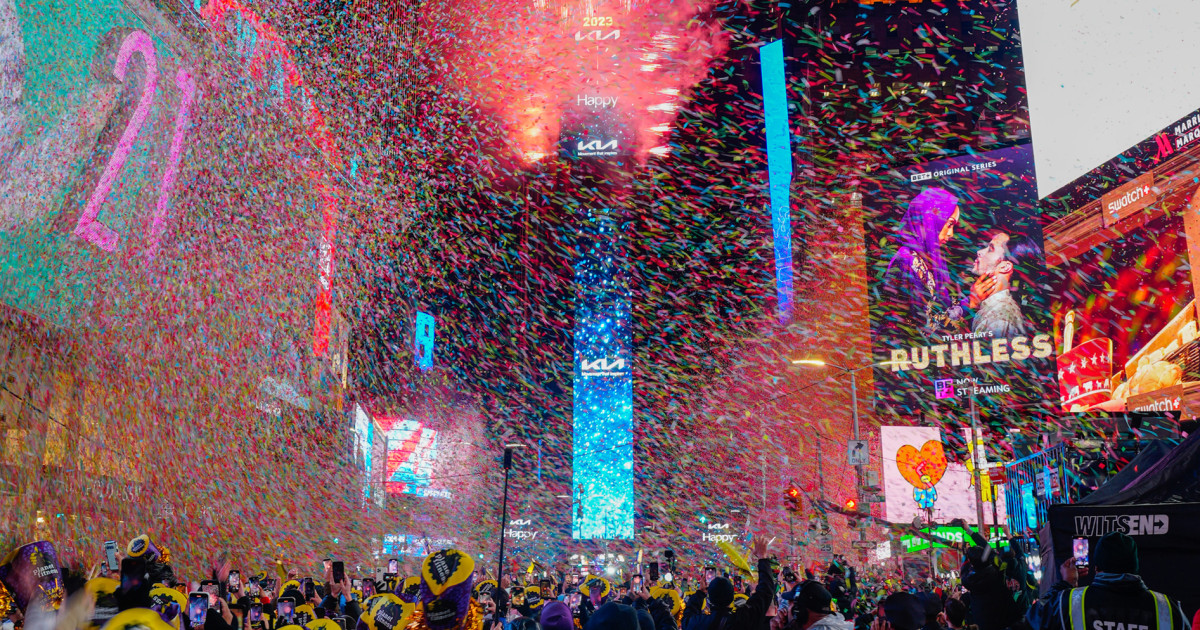 Where to watch the New Year’s Eve 2023 ball drop and festive performances
