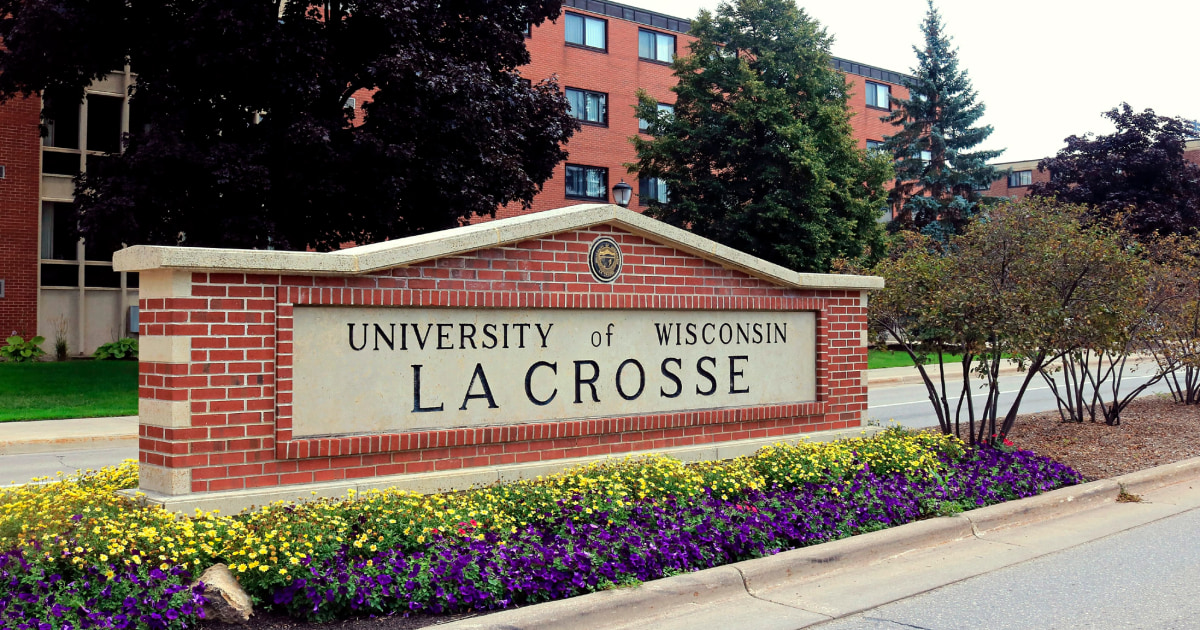 Дългогодишният ректор на университета в Уисконсин Ла Крос е уволнен от