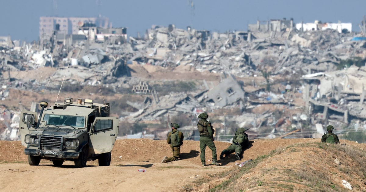 Израел изтегля някои части от Газа