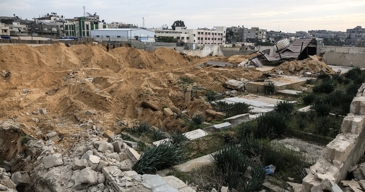 Израелските войски са нанесли сериозни щети на гробище в южната