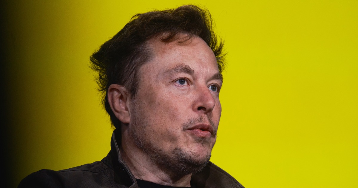Милиардерът от технологиите и Tesla Илон Мъск който предизвика шум