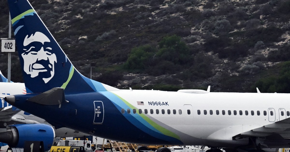 Авиокомпаниите в Аляска и United потвърдиха плановете си да върнат
