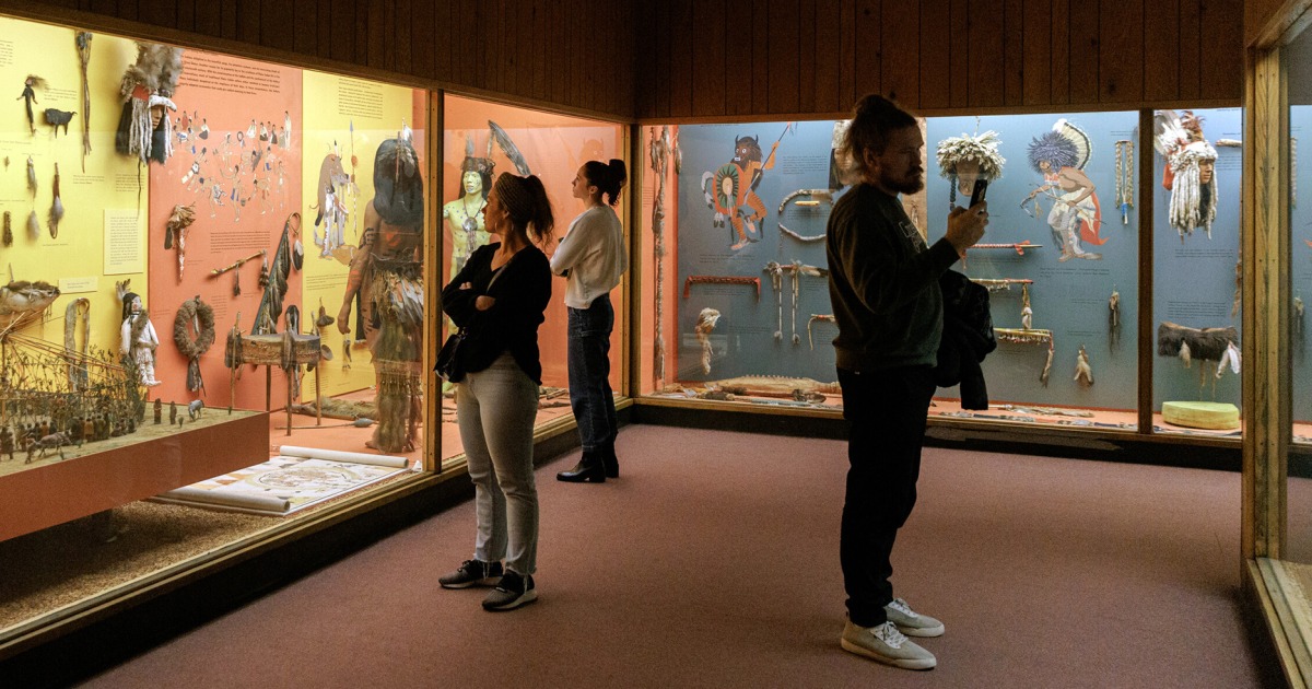 Музеят по естествена история в Ню Йорк затваря някои индиански дисплеи след администратора на Байдън. промени