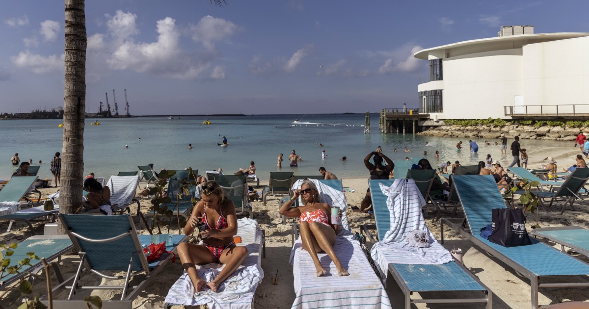 САЩ предупреждават пътуващите до Бахамските острови да бъдат внимателни след 18 убийства в столицата тази година