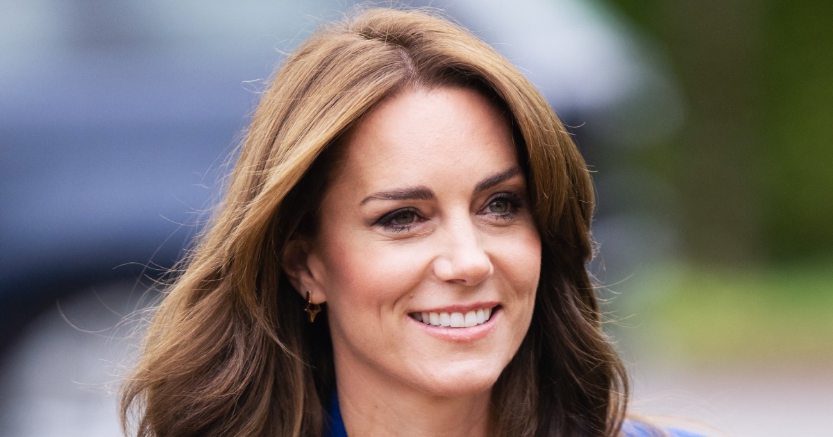 ЛОНДОН — Кейт, принцесата на Уелс, беше изписана от болницата