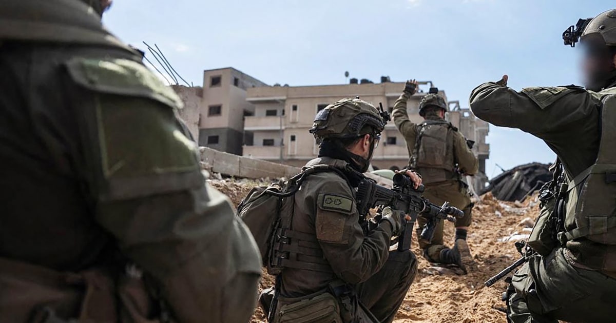 Какво знаемИзраелската армия е готова да продължи офанзивата си по на