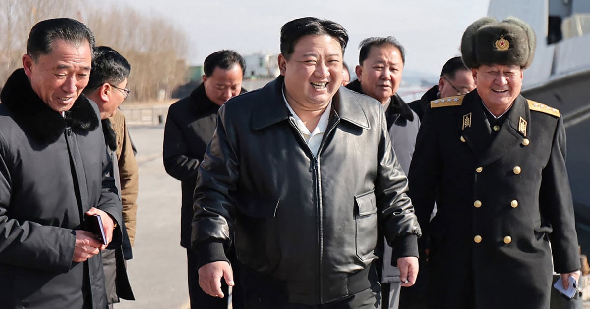 Северна Корея тества повече крилати ракети, тъй като лидерът Ким призовава за готовност за война