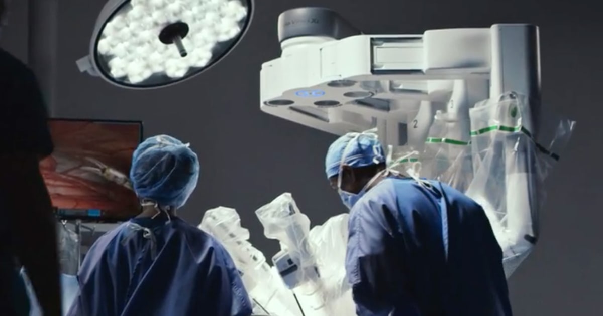 Роботизирано устройство изгори тънките черва на жена по време на операция, твърди дело