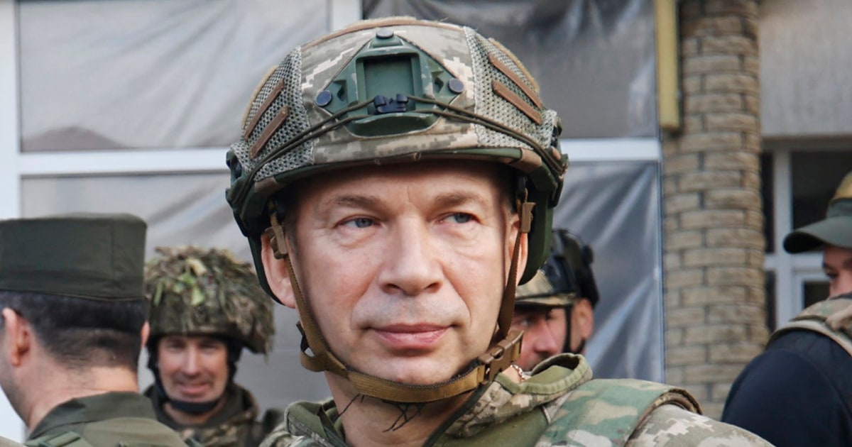 Наскоро сваленият военен лидер на Украйна беше удостоен с най-високото
