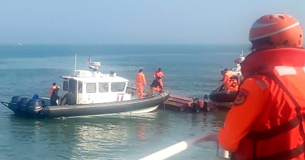 БАНКОК — Двама китайски рибари се удавиха, докато бяха преследвани