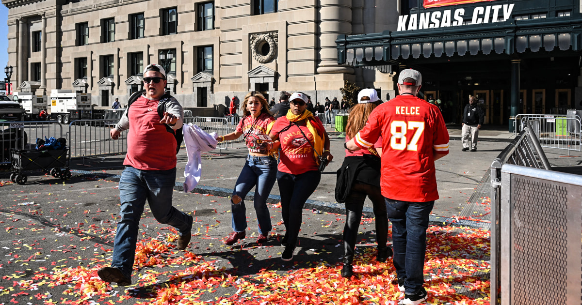 Най-малко 1 убит при стрелба на празника на Super Bowl на Kansas City Chiefs