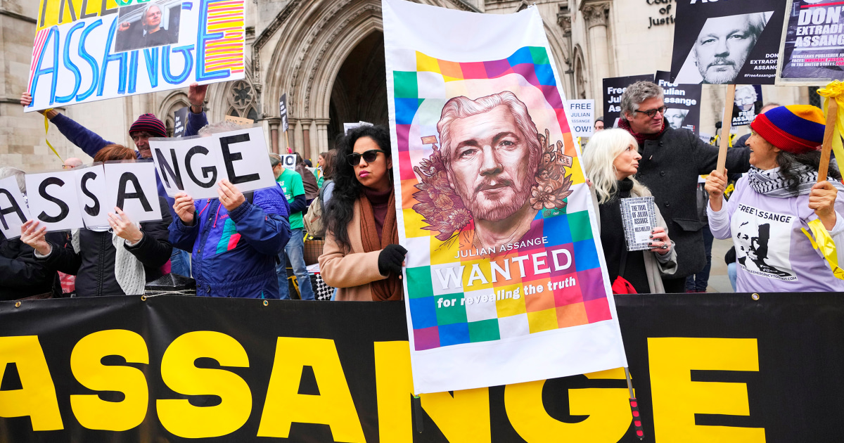 Julian Assange de WikiLeaks risque le jour du jugement d’extradition vers les États-Unis