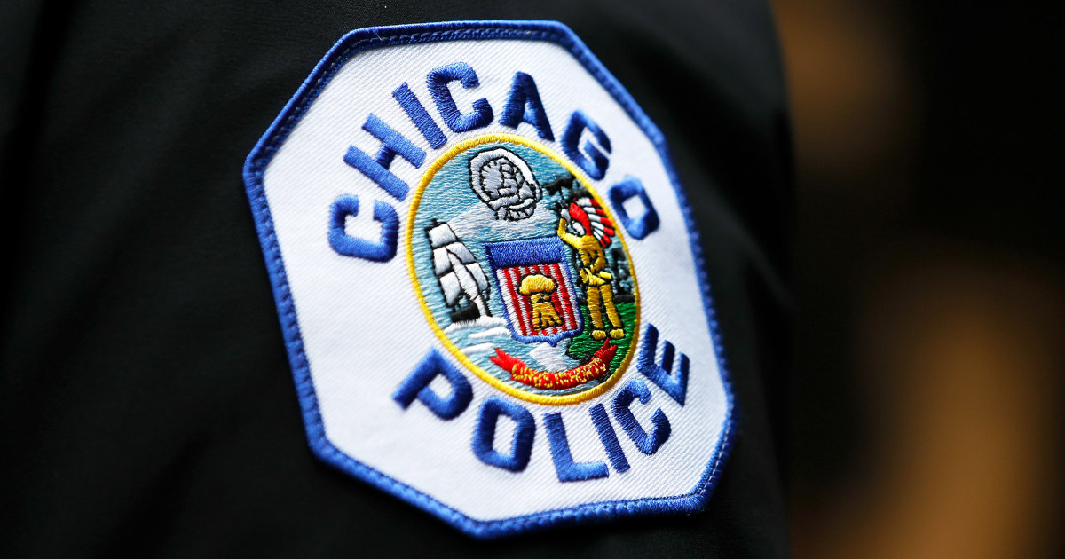 Бивш полицай от Чикаго, осъден за принуждаване на жена да извърши сексуален акт по време на служба