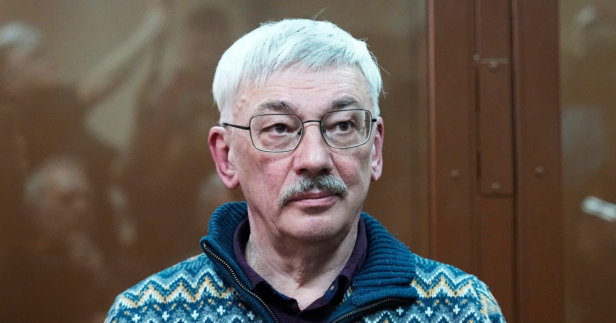 Ветеранът правозащитник Олег Орлов беше осъден във вторник от московски