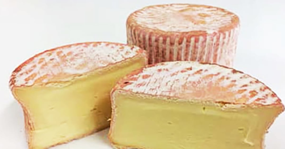 СИРАКУЗ Ню Йорк — Бивш производител на сирене от сурово