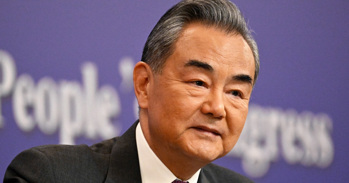 ПЕКИН — Външният министър на Китай заяви в четвъртък че