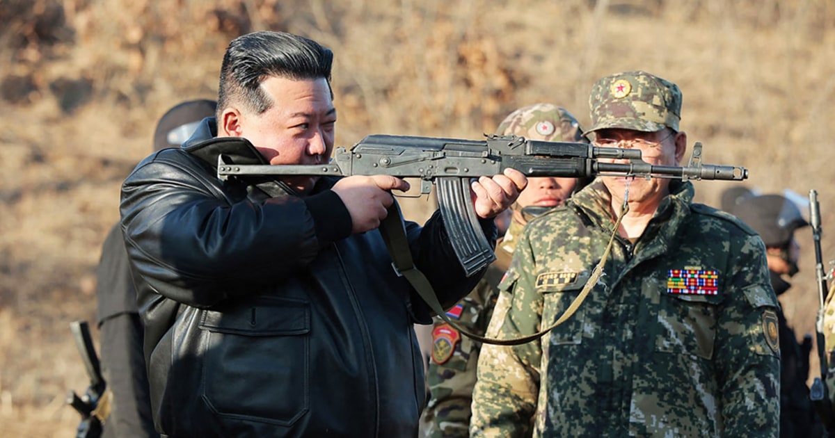 Севернокорейският лидер Ким Чен Ун призова за по големи военни способности