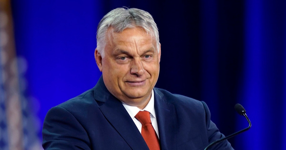 Тръмп е домакин на твърдолинейния унгарски лидер Виктор Орбан в Мар-а-Лаго
