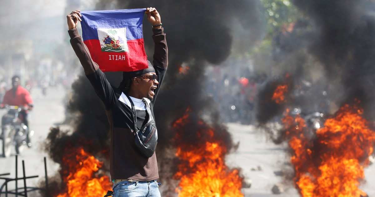 Изпадналият в битка министър председател на Хаити карибската страна чиято столица