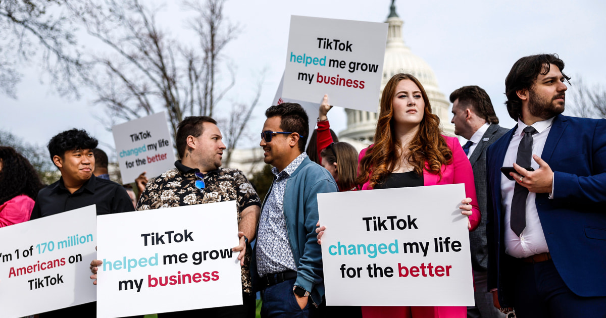Законопроектът за TikTok може да е само началото на усилията за разбиване на социалните медии: From the Politics Desk
