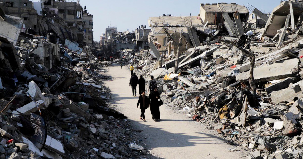 Израел обмисля използването на частни изпълнители за сигурност за защита на доставките на помощ за Газа, официални лица казват