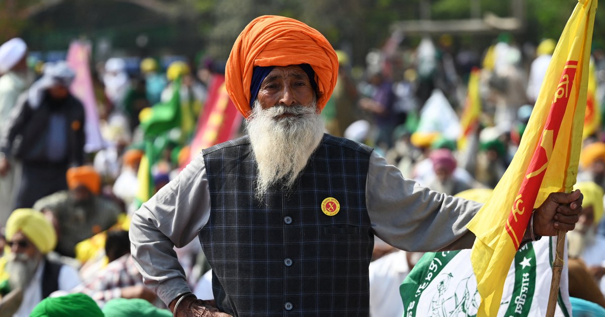 НОВО ДЕЛХИ — Хиляди фермери протестираха в столицата на Индия