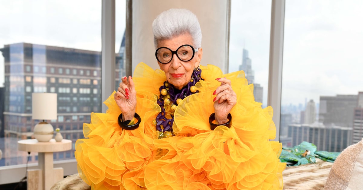 Iris Apfel, New York fashion icon, dies at 102 - News