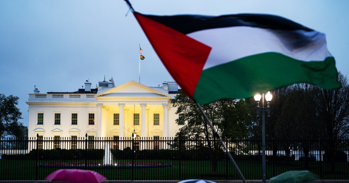 Актуализации на живо за войната Израел-Хамас: Байдън „възмутен“ от Израел заради смъртта на конвоя с помощ за Газа