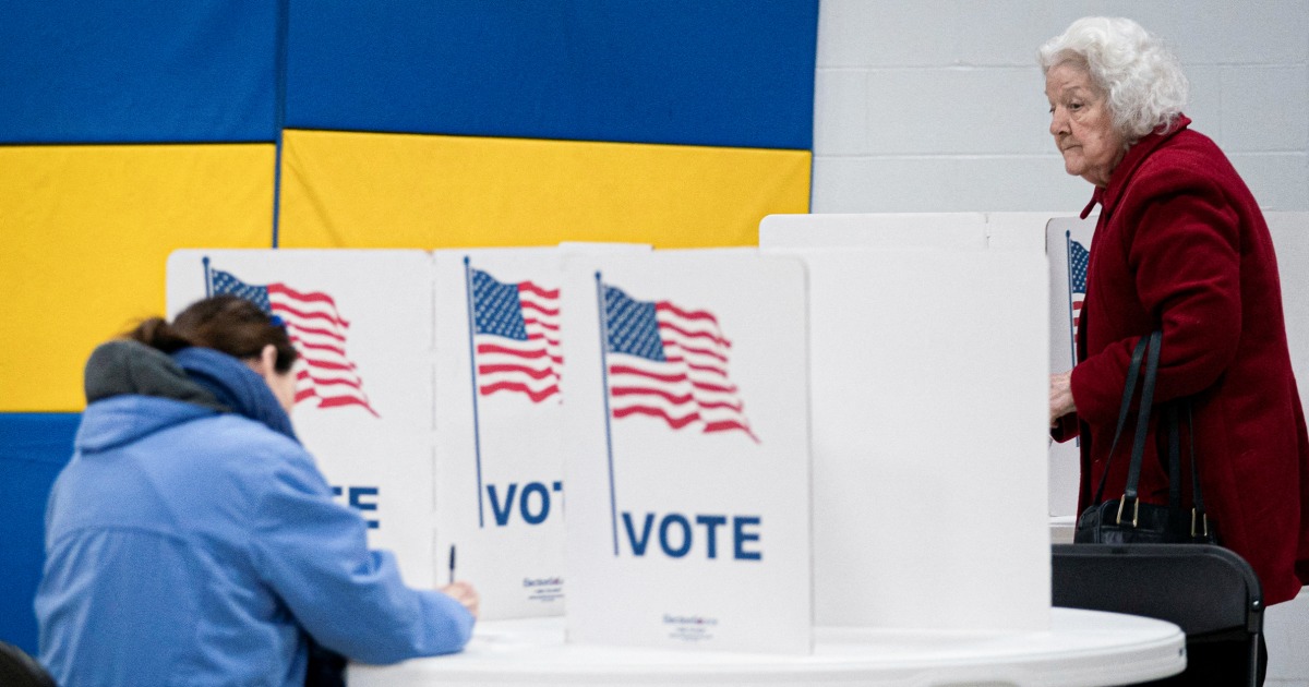 Гласоподавателите в Уисконсин одобриха във вторник двойка подкрепени от републиканците