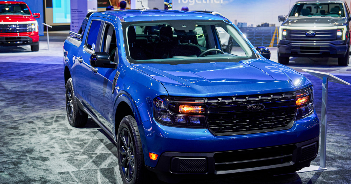 Ford ще отложи изцяло електрически SUV, за да се съсредоточи върху предлагането на хибридни превозни средства в цялата си гама до 2030 г.