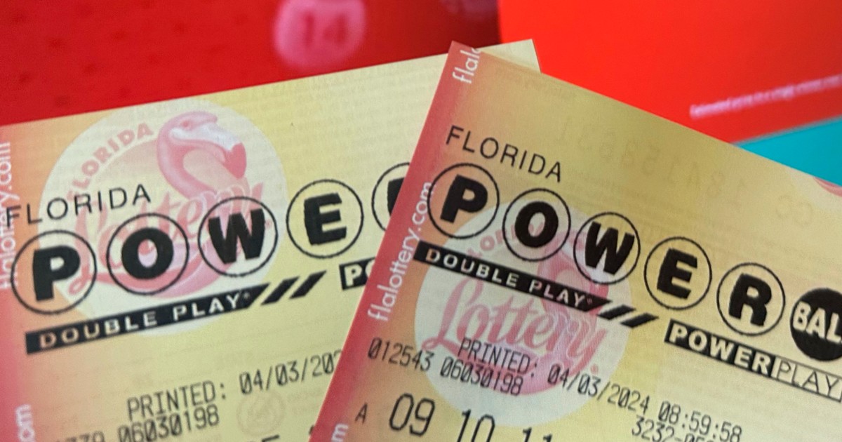 Powerball jackpot winner in Oregon claims his milliondollar prize