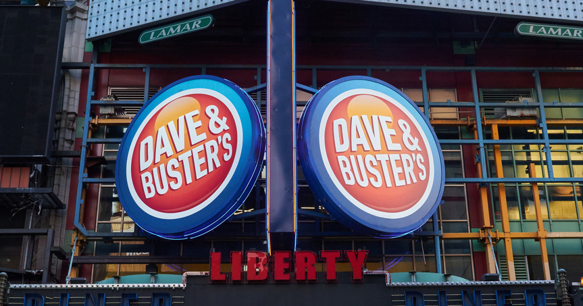 Dave & Buster’s to let players bet against each other on arcade games