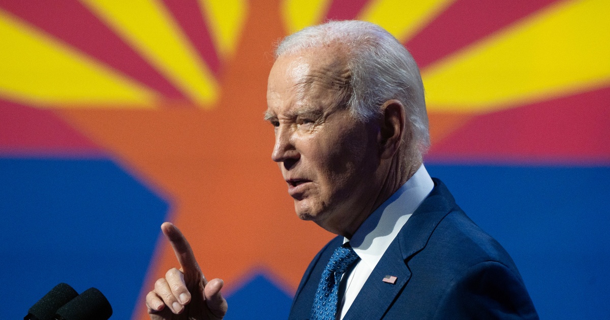 How Arizona Latinos rate Biden and Trump on the border: From the Politics Desk