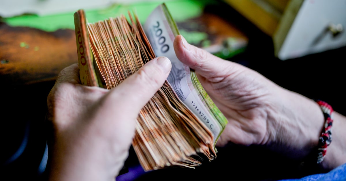 L’Argentine va imprimer des billets de 10 000 pesos face à une inflation galopante