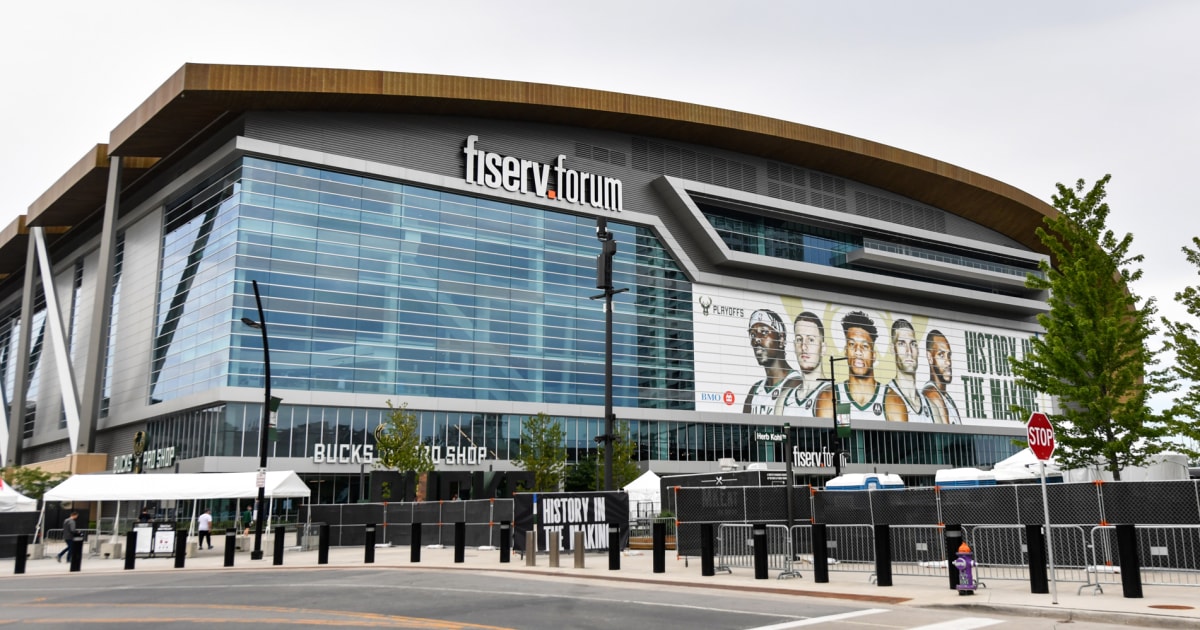 GOP officials frustrated by Secret Service's refusal to move protesters