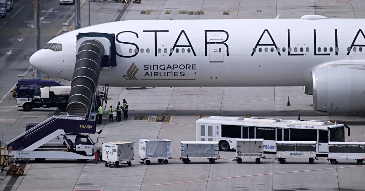 Les turbulences de Singapore Airlines ont laissé du sang « partout » ;  20 restent en soins intensifs