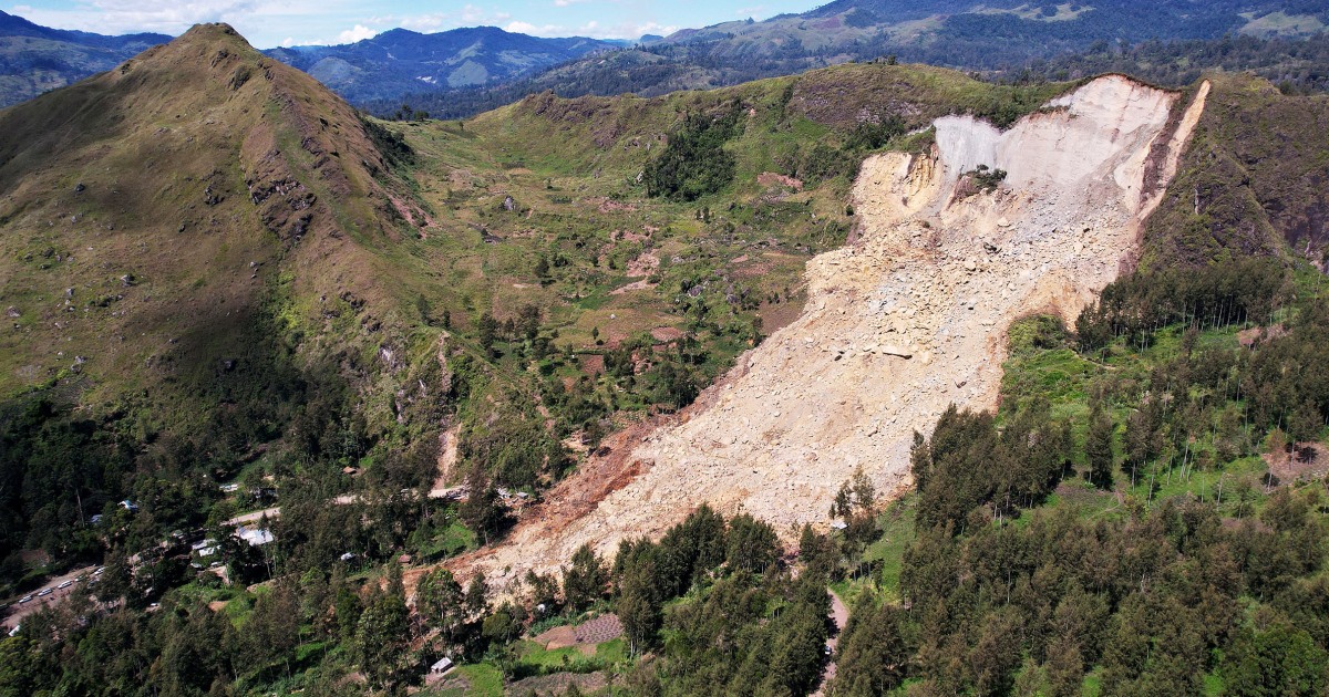 Des images de drone montrent l’ampleur des destructions lors du glissement de terrain en Papouasie-Nouvelle-Guinée