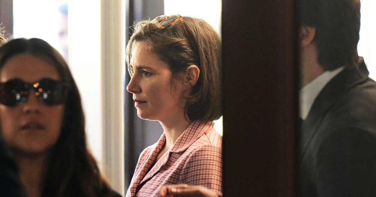 Amanda Knox back in Italian court for slander verdict