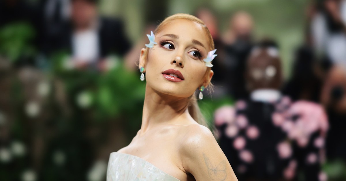 Ariana Grande says she's 'reprocessing' her experience on Nickelodeon's ...