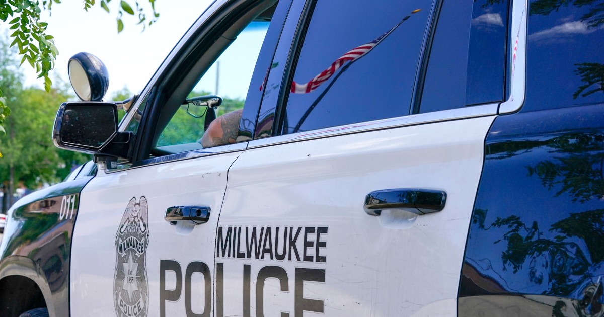 Police in Milwaukee and Chicago brace for convention protests - NBC News