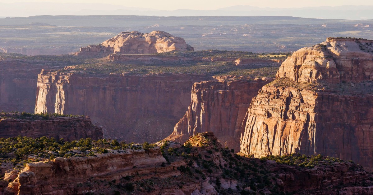 Father and daughter hikers found dead in Utah after running out of water in 100 degree temps